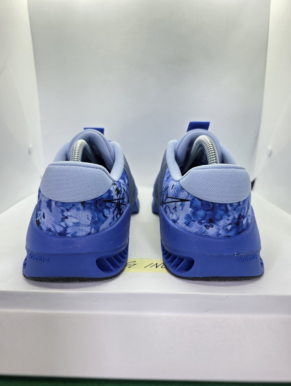 Nike Men's Metcon 9 AMP Aluminum Size 9.5 Racer Blue Workout Shoe HJ6008-400 - Picture 12 of 13